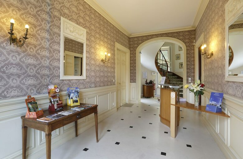 Hotel Chateau De La Rozelle