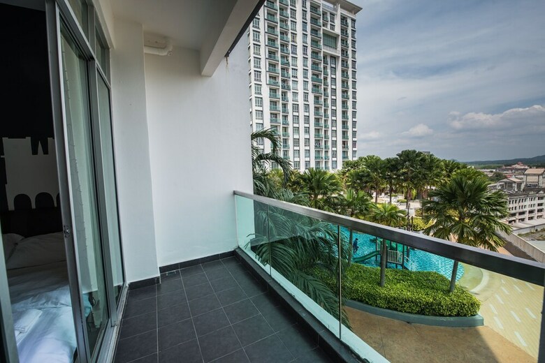 Apartamentos The Rumah @ Bm City