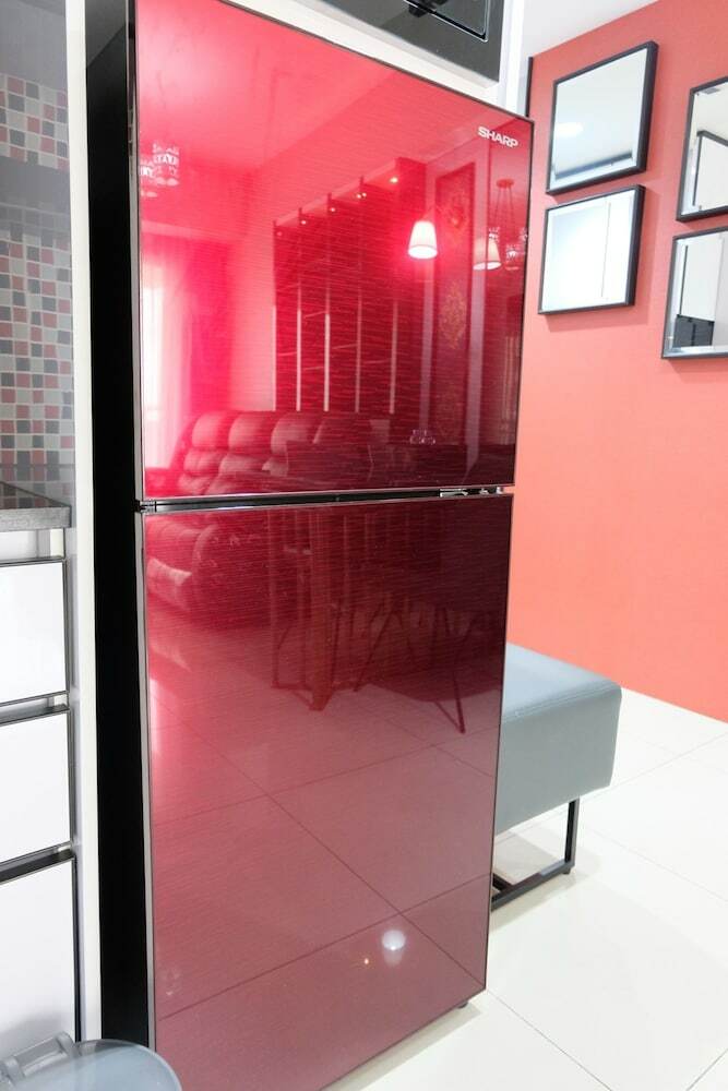 3br Apartment With Pool View At M-town Residence