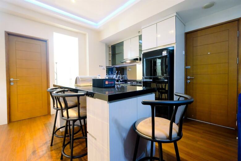 Comfy 2br Gading Greenhill Apartment