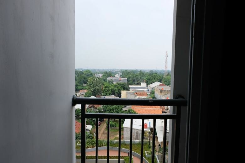 Minimalist Studio Akasa Pure Living Apartement