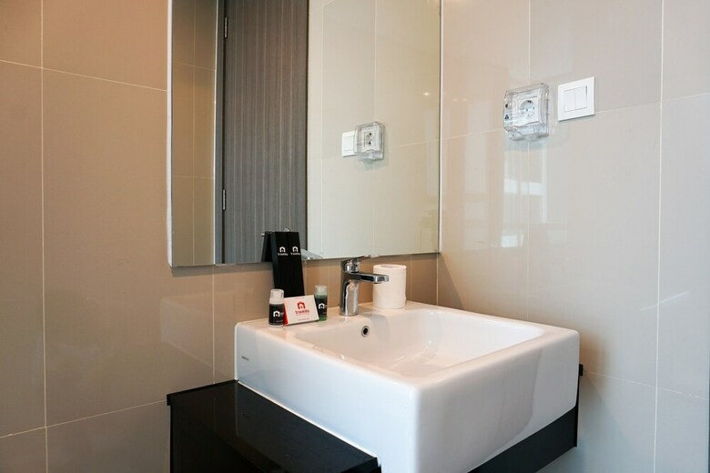 Modern 3br Apartment At St. Moritz Residence
