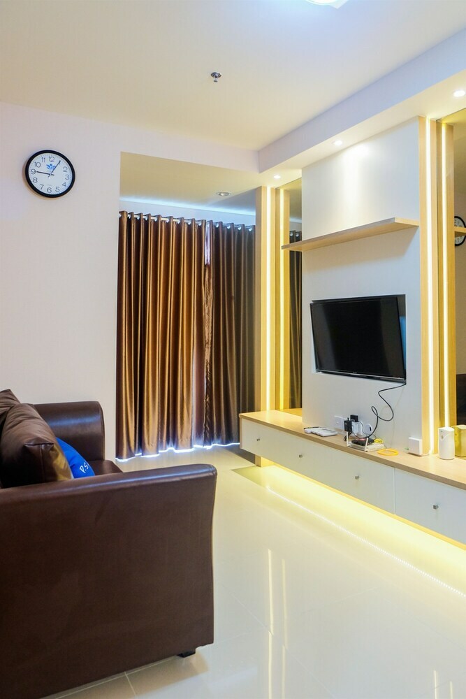 Spacious 2br Condominium Seaview Apartment