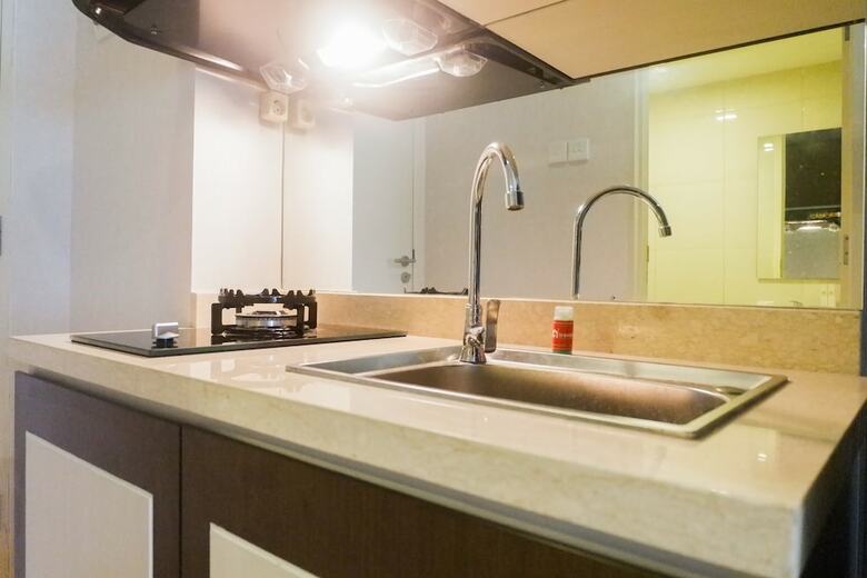 Private Studio Apartment Connected To Mall At Supermall Mansion