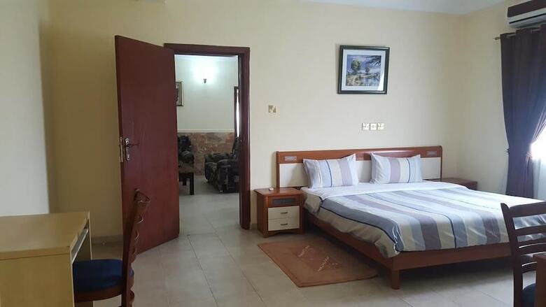 Bougainvillea Hotel