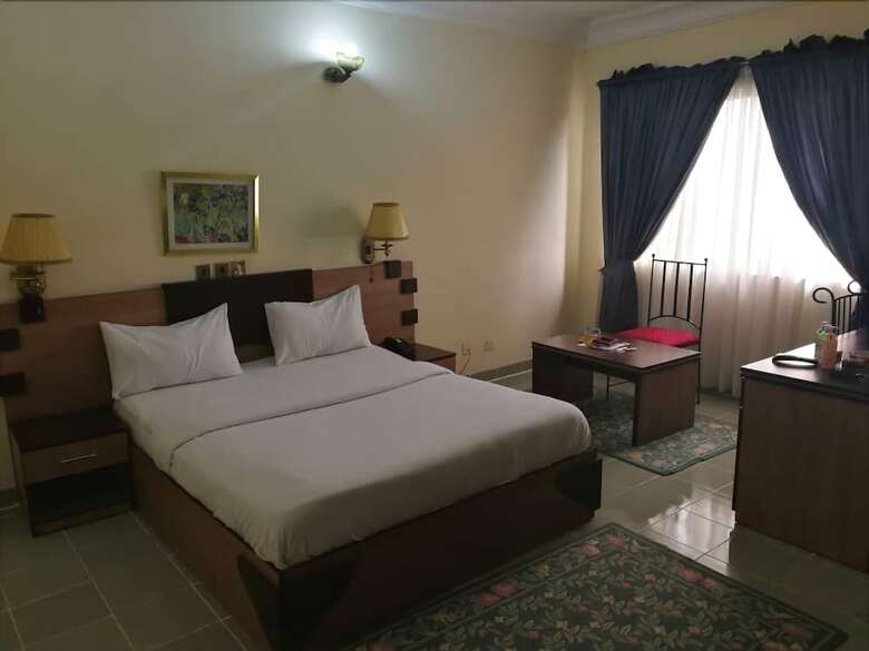 Bougainvillea Hotel