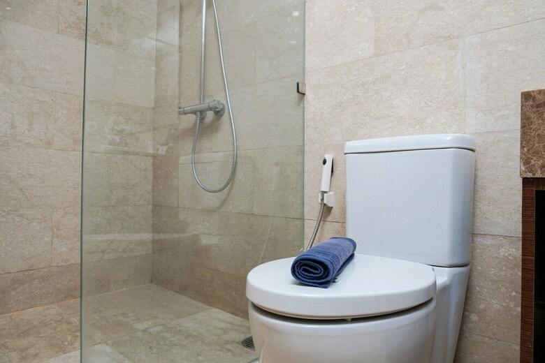 Tranquil 2br At Menteng Park Apartment