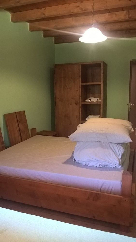 Posada Rifugio Casermette Del Monte Penna