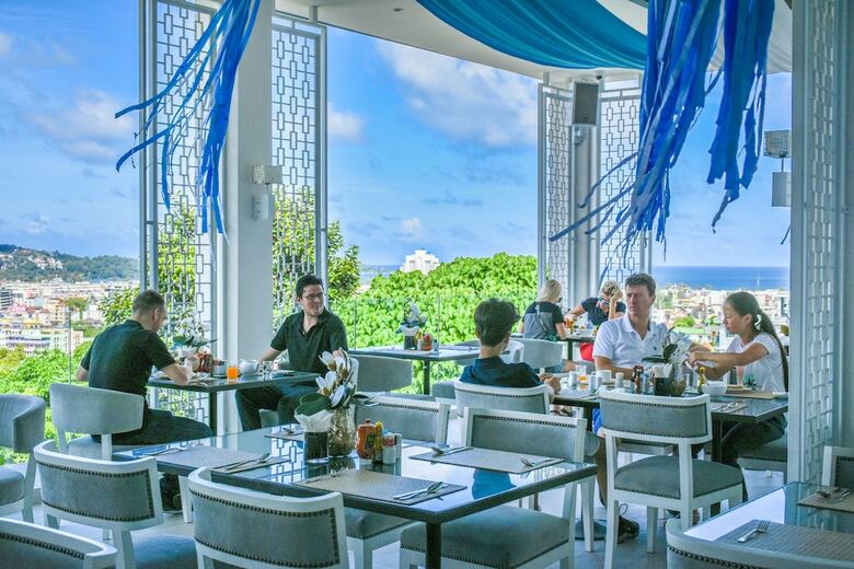 The Aristo Seaview Hotel Patong