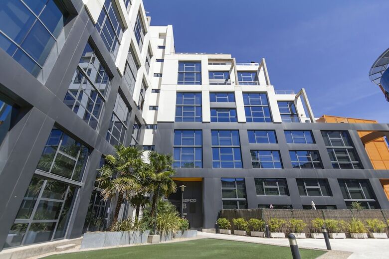 Dobo Homes Manoteras 30 Apartment I