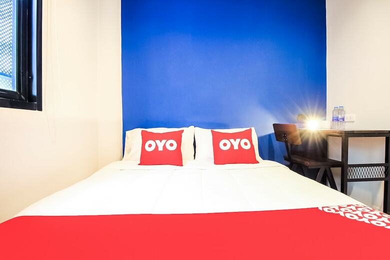 Hotel Oyo 312 Wire Bangkok Hostel Phrakanong