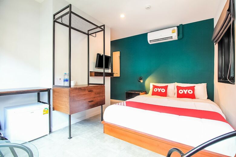 Hotel Oyo 312 Wire Bangkok Hostel Phrakanong