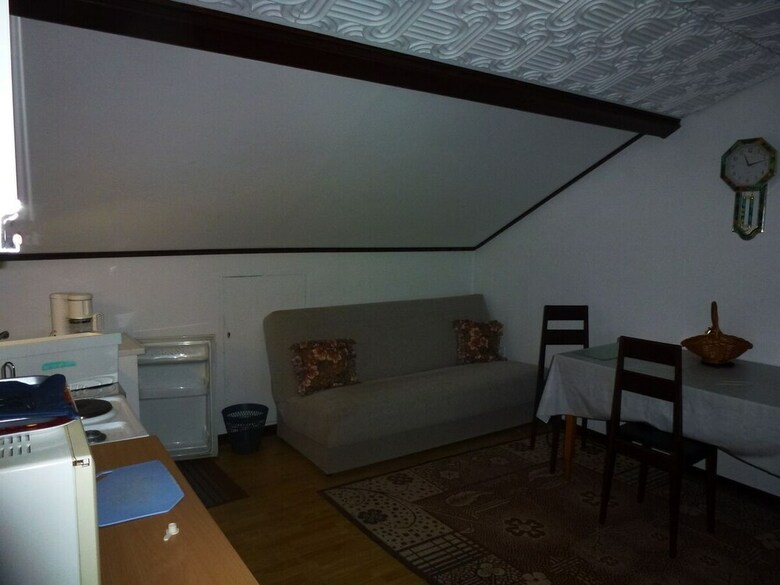 Barac Apartments