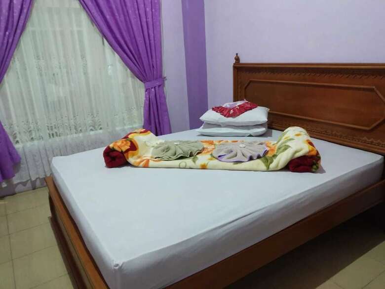 Bed & Breakfast Trivadoh Syariah Hotel