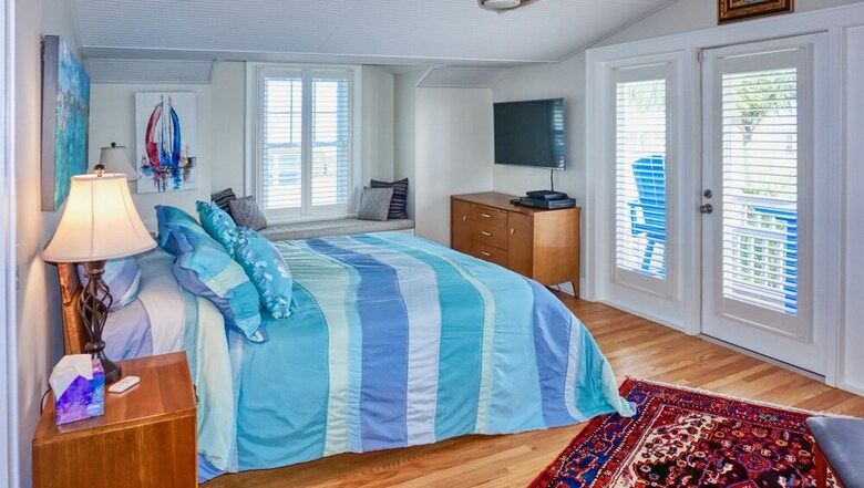 Key West Style Beachtown Estate (108-18)