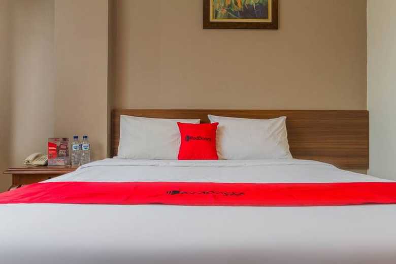 Hotel Reddoorz Near Simpang Dago 2