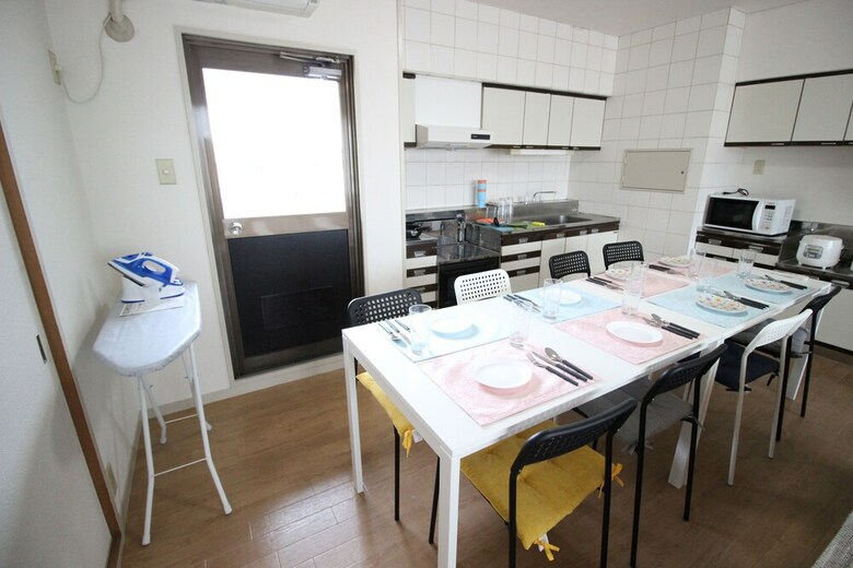 Apartamentos Noah's Ark Midoribashi
