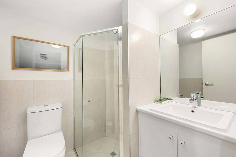 Unit 01 The Noosa Apartments