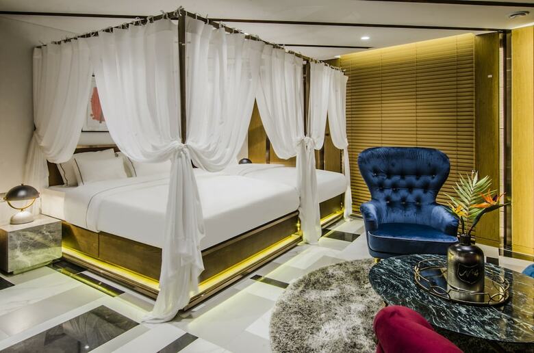 Hotel The Castle Sincheon