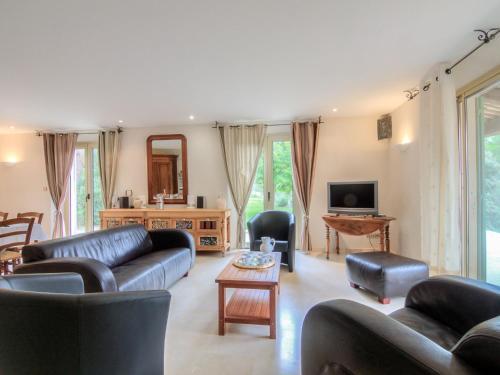 Holiday Home Chemin Du Patifiage Le Barroux