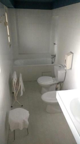 Hotel Les Portes Du Cantal