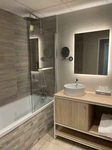 Hotel Logis H�tel L'amandier