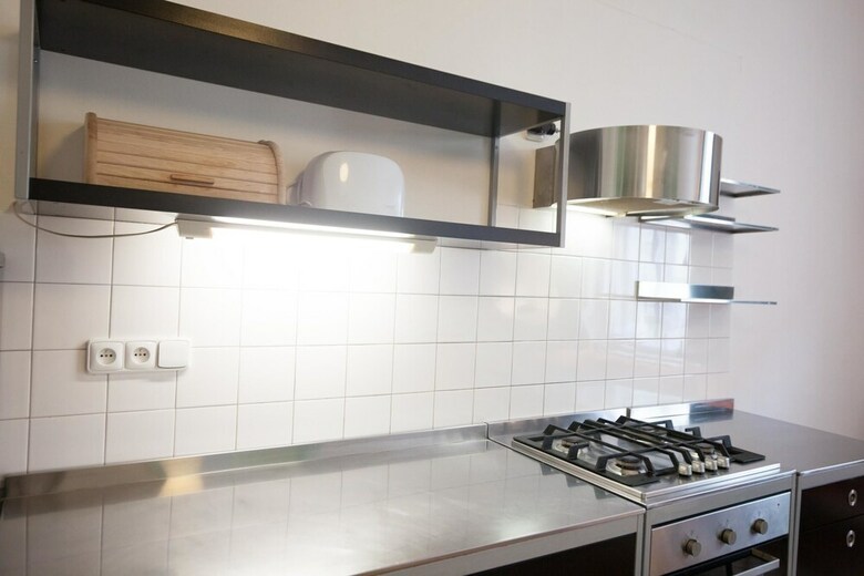Vintage Two Bedroom Apartment In Ujezd