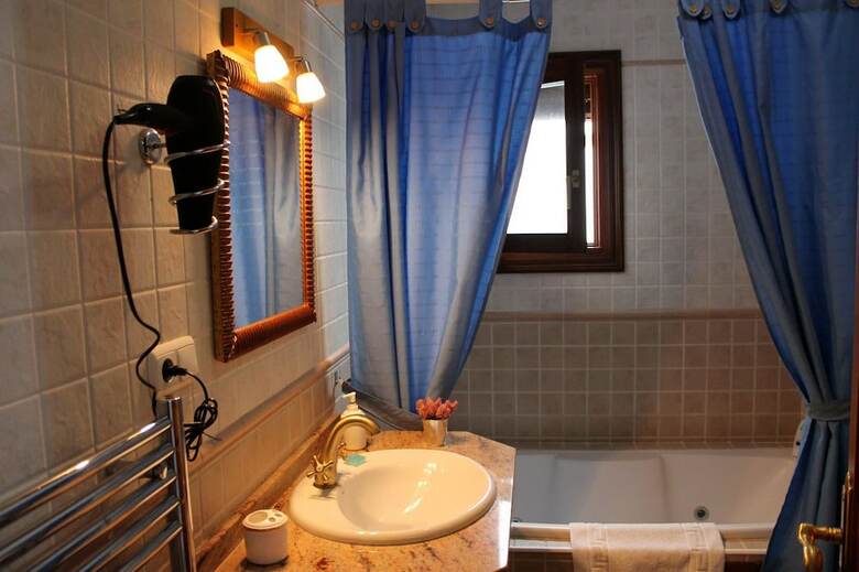 Apartamentos Rurales Rosendo Suite Castillejo