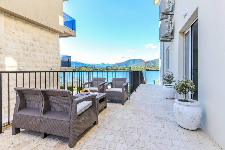 Aparthotel Apartments Maestral