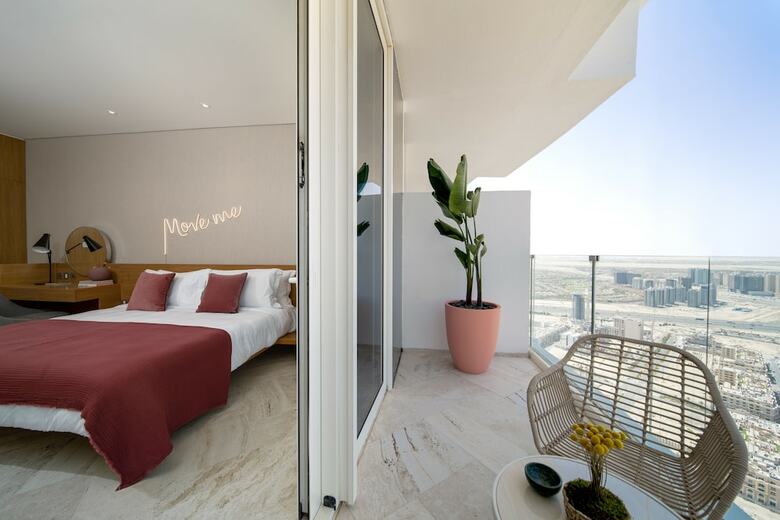 Hotel Five Jumeirah Village Dubai