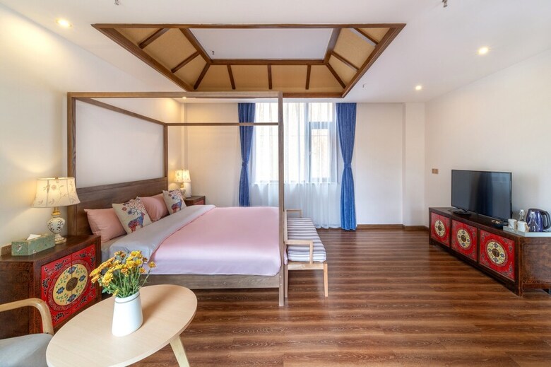 Hotel Li Jiang Tang Feng Yard No.5
