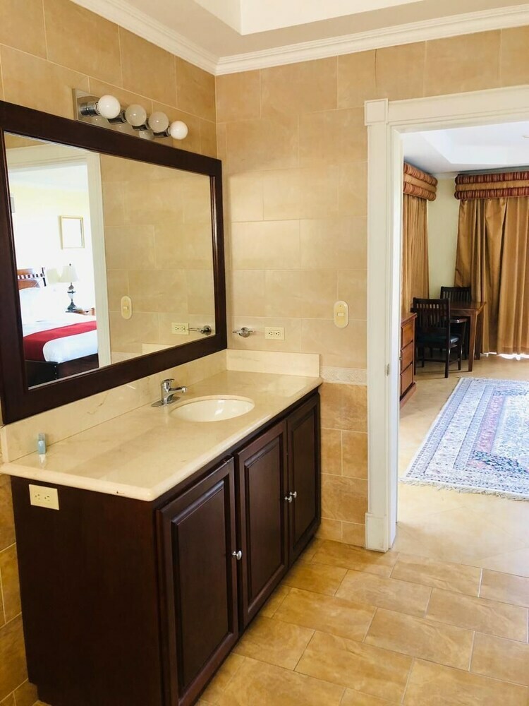 Grand Tara Hotel And Events