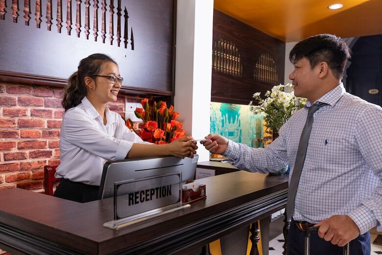Hanoi Lullaby Hotel & Travel