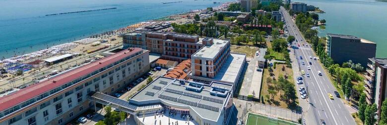 Apart Holiday Maria Mamaia