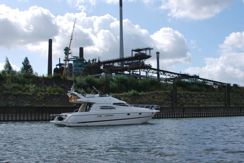 Rhein Yacht Lexa