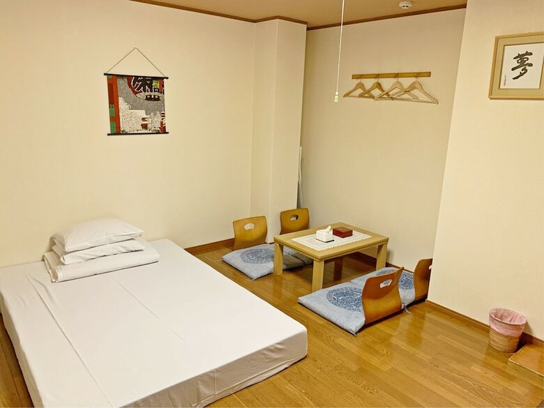 Aparthotel Petit Hotel 017