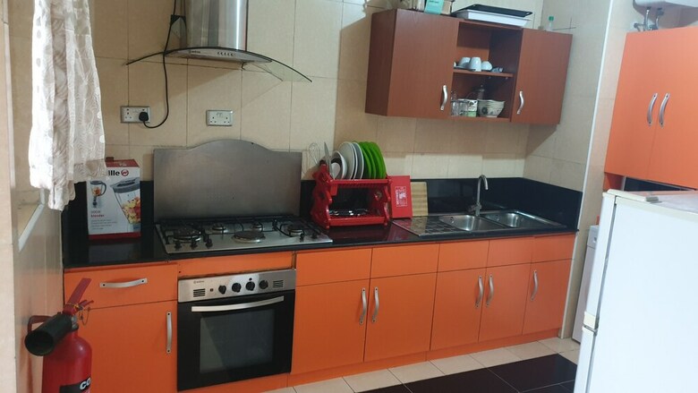 Sim Court 1 Safe Court Apartment