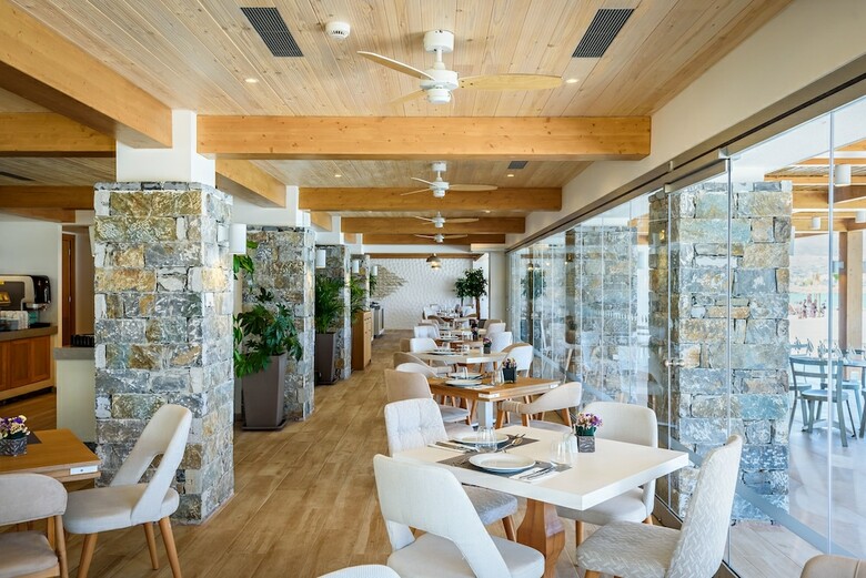 Hotel Solimar White Pearl Adults Only