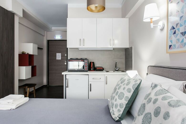 Apartamentos Athenian Downtown Studios By Livin Urbban