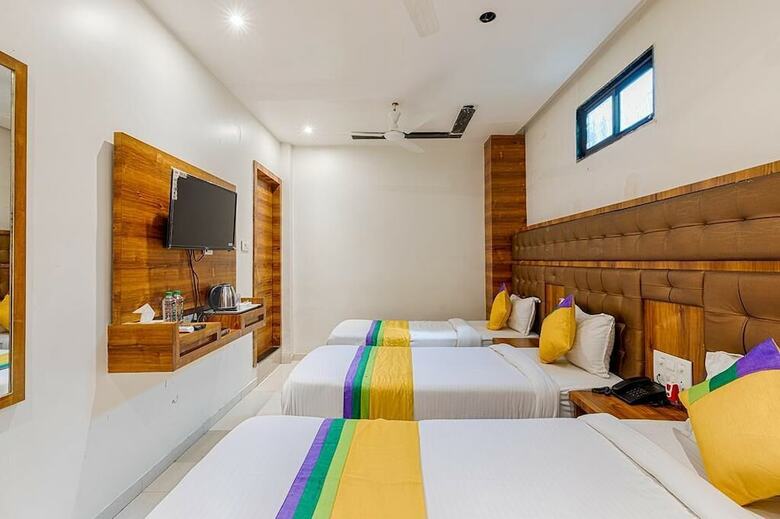 Hotel Riva International