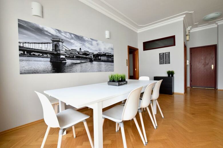 Luxury Apartment By Hi5 - Lovag Suites