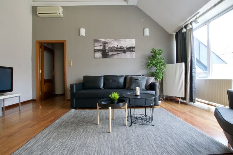 Luxury Apartment By Hi5 - Lovag Suites