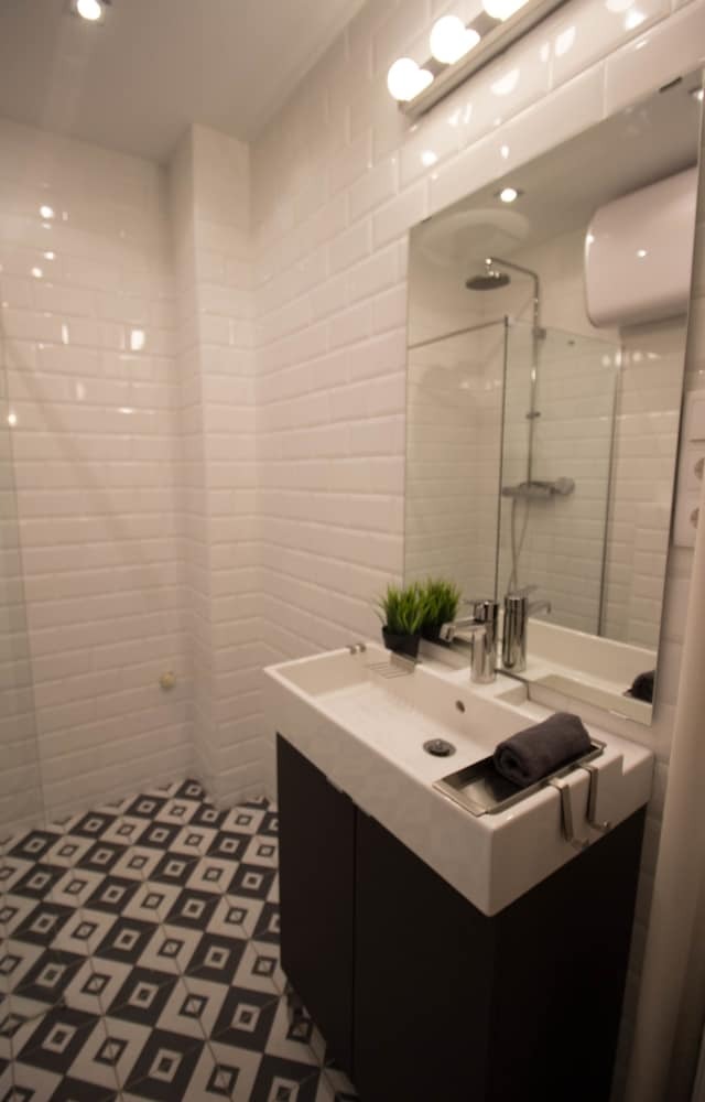 Standard Apartment By Hi5 - Mad�ch