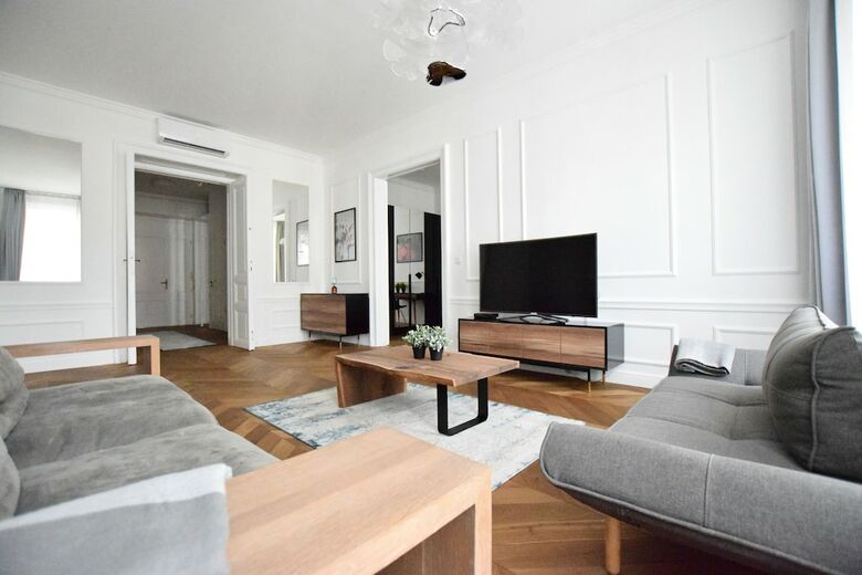 Luxury Apartment By Hi5 - Szervita Suite