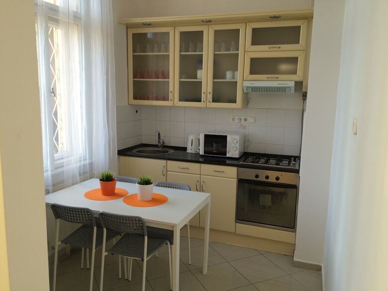 Standard Apartment By Hi5 - Wessel�nyi 13.