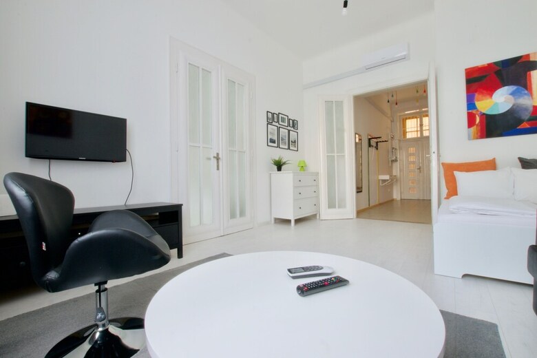 Standard Apartment By Hi5 - R�k�czi 18.