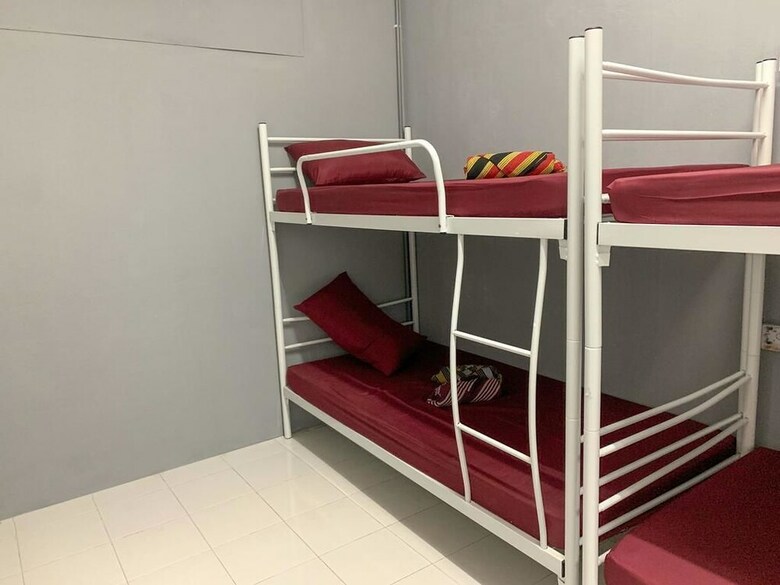 Hostal Aleesya Hostel