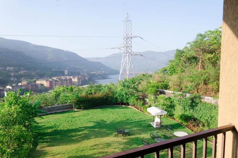 Villa Shantai Lavasa