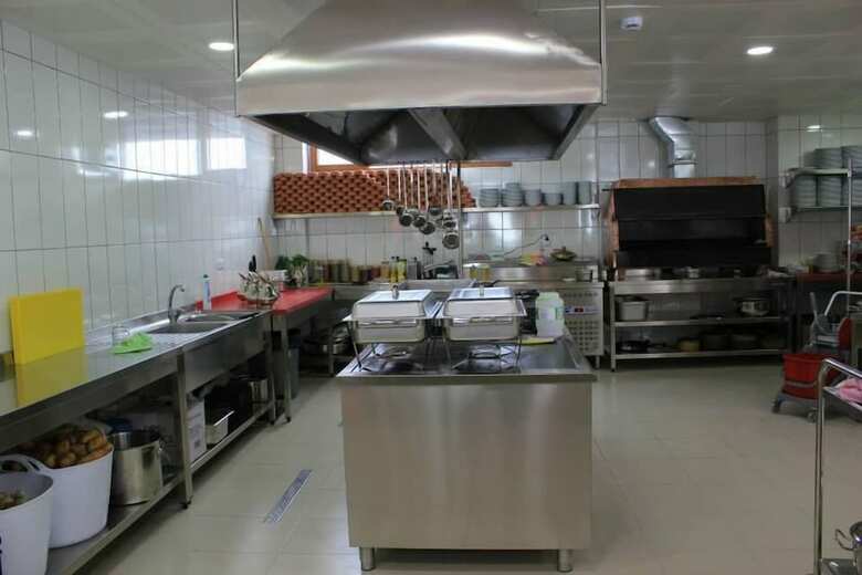 Aymeydani Hotel