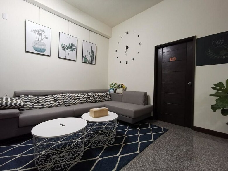 Hotel Green Blossom Homestay